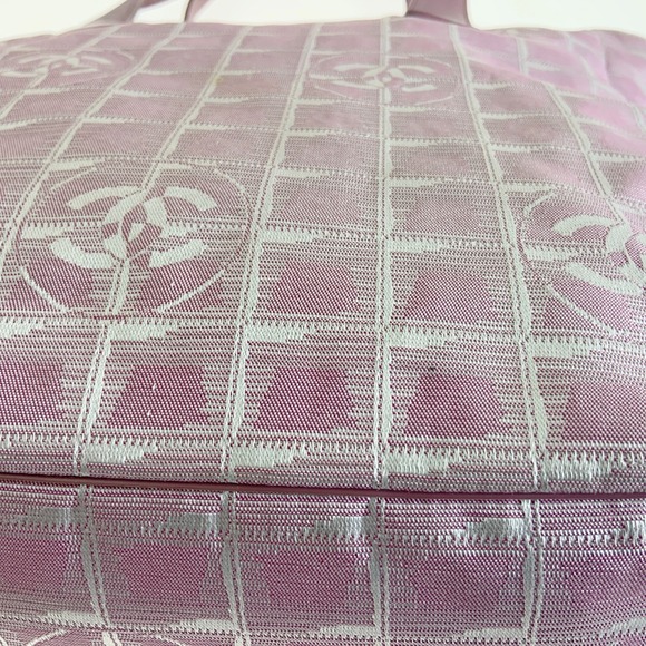 CHANEL Travel Line Tote Nylon Bag Pink - Picture 5 of 7